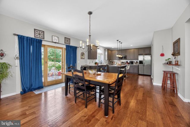120 MCDONALD WAY, Oxford, PA 19363