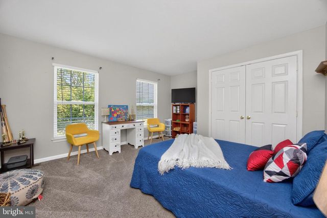 120 MCDONALD WAY, Oxford, PA 19363