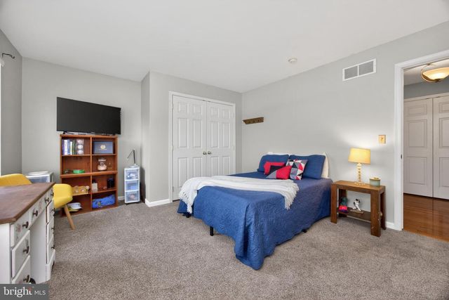 120 MCDONALD WAY, Oxford, PA 19363