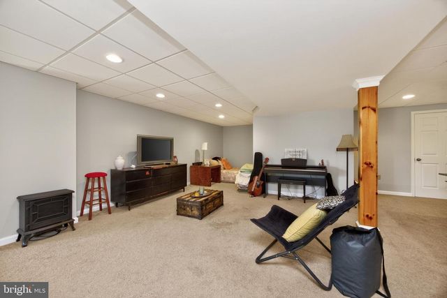 120 MCDONALD WAY, Oxford, PA 19363