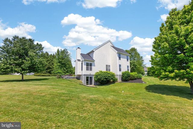 120 MCDONALD WAY, Oxford, PA 19363