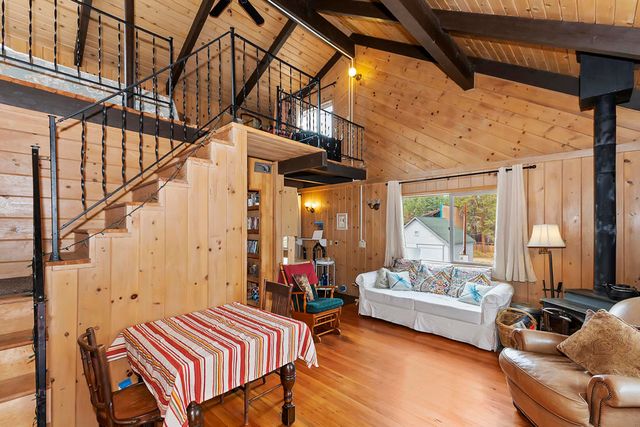 102 E Country Club Boulevard, Big Bear, CA 92314