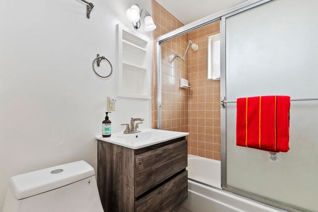 102 E Country Club Boulevard, Big Bear, CA 92314