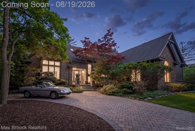 40360 Harmony Lane, Northville Township, MI 48167