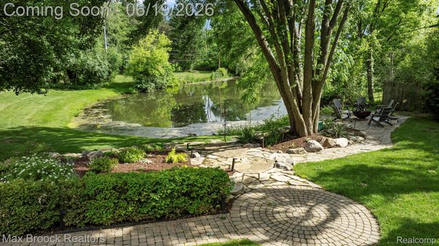 40360 Harmony Lane, Northville Township, MI 48167