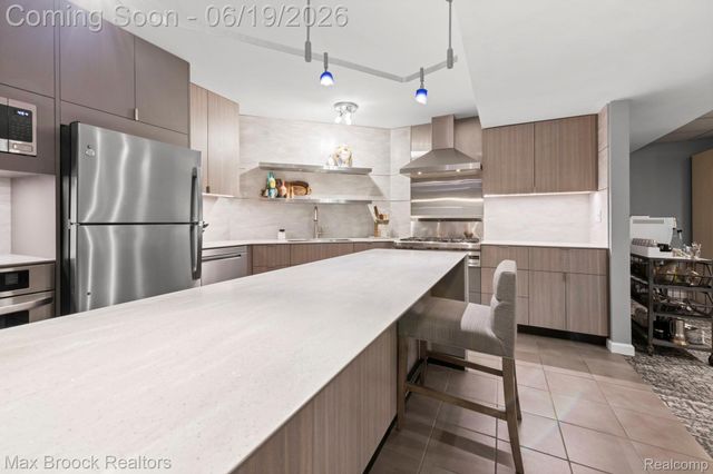 40360 Harmony Lane, Northville Township, MI 48167
