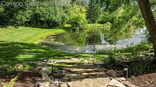 40360 Harmony Lane, Northville Township, MI 48167