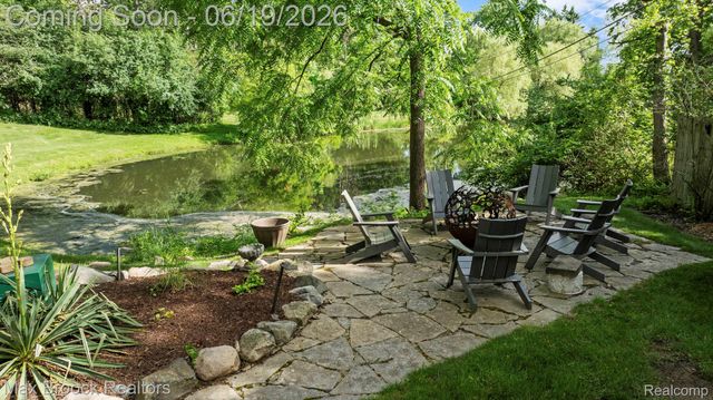 40360 Harmony Lane, Northville Township, MI 48167