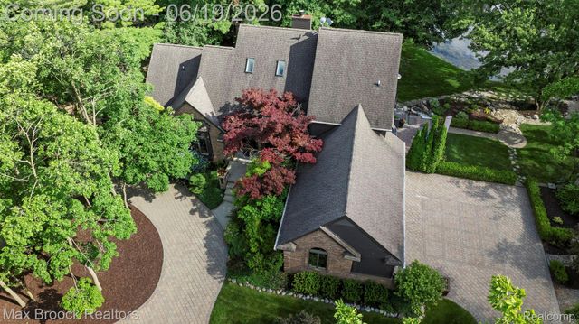 40360 Harmony Lane, Northville Township, MI 48167