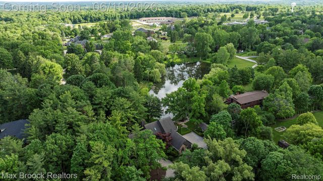 40360 Harmony Lane, Northville Township, MI 48167