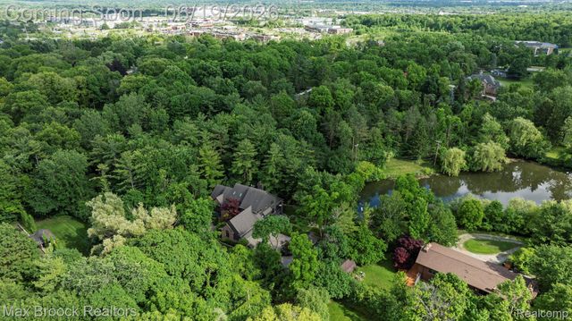 40360 Harmony Lane, Northville Township, MI 48167
