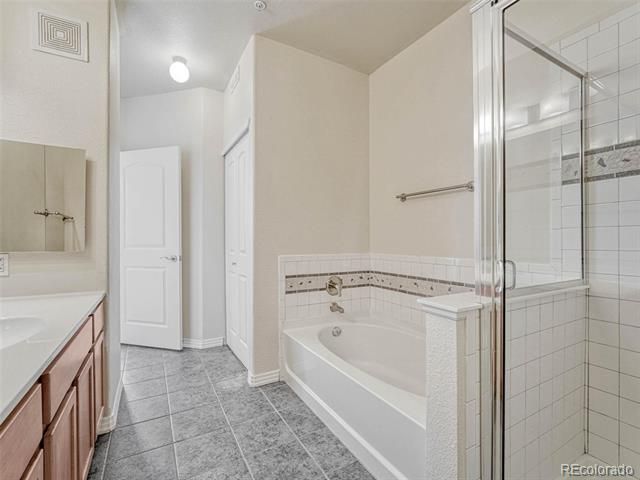 10176 Park Meadows Drive 2217, Lone Tree, CO 80124
