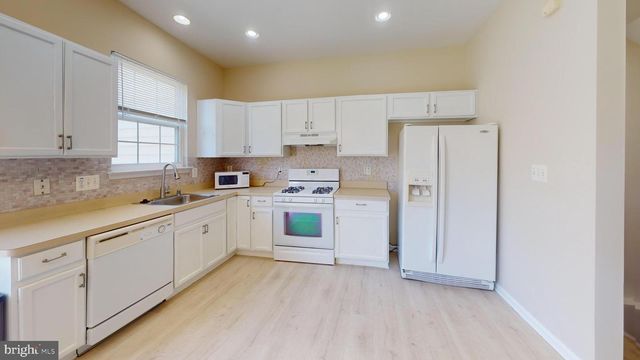169 DANBURY ST SW, Washington, DC 20032