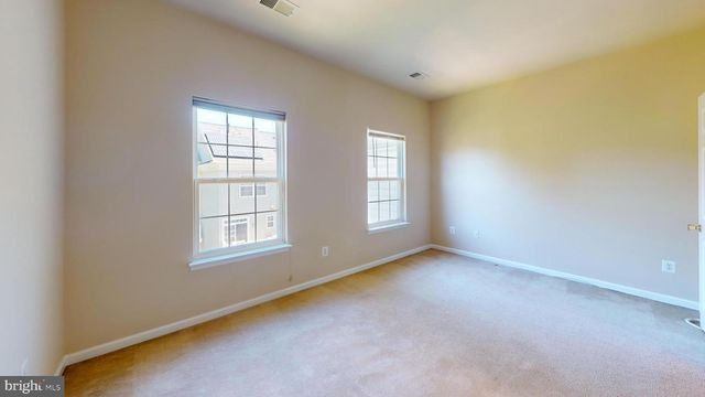 169 DANBURY ST SW, Washington, DC 20032