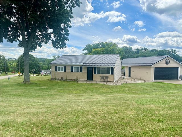 112 Rolling Hills Drive, Center Twp, PA 15061