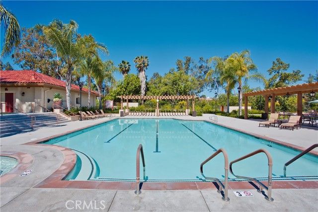 23621 Via Storni, Mission Viejo, CA 92692