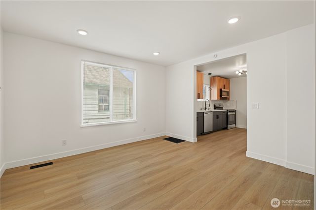 2538 Martin Luther King Jr Way, Tacoma, WA 98405