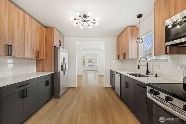 2538 Martin Luther King Jr Way, Tacoma, WA 98405