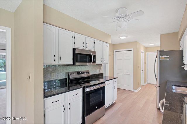 55 Birdie Drive, Whispering Pines, NC 28327