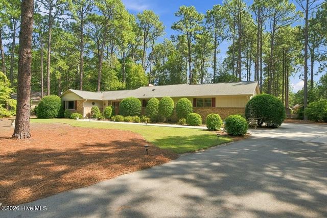 55 Birdie Drive, Whispering Pines, NC 28327