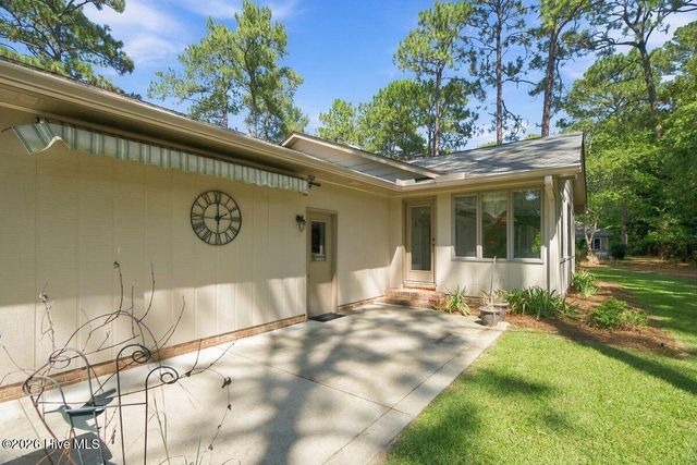 55 Birdie Drive, Whispering Pines, NC 28327