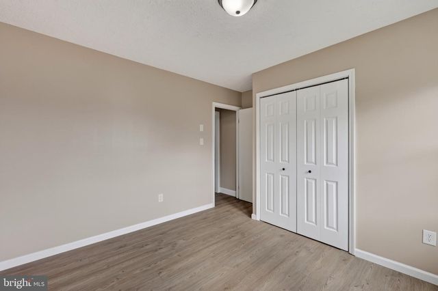 358 W SPRING ST, Woodstock, VA 22664