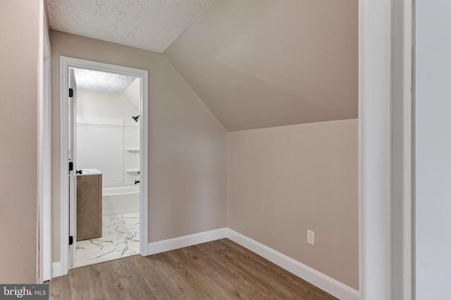 358 W SPRING ST, Woodstock, VA 22664