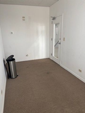 1999 75th Street 201, Woodridge, IL 60517