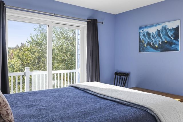 21 Diamond Point Lane 11, New Buffalo, MI 49117