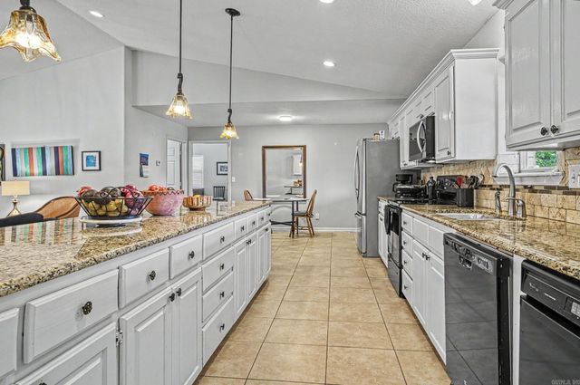 720 Old Brundage Road, Hot Springs, AR 71913