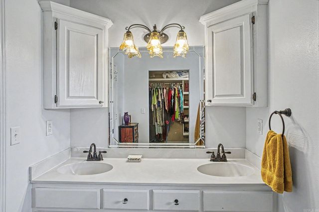 720 Old Brundage Road, Hot Springs, AR 71913