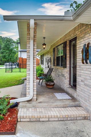 720 Old Brundage Road, Hot Springs, AR 71913