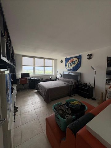 2100 Sans Souci Blvd A1409, North Miami, FL 33181