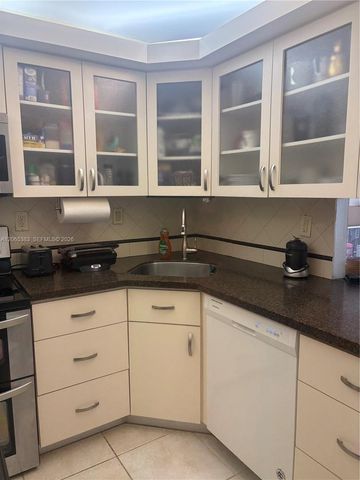 2100 Sans Souci Blvd A1409, North Miami, FL 33181