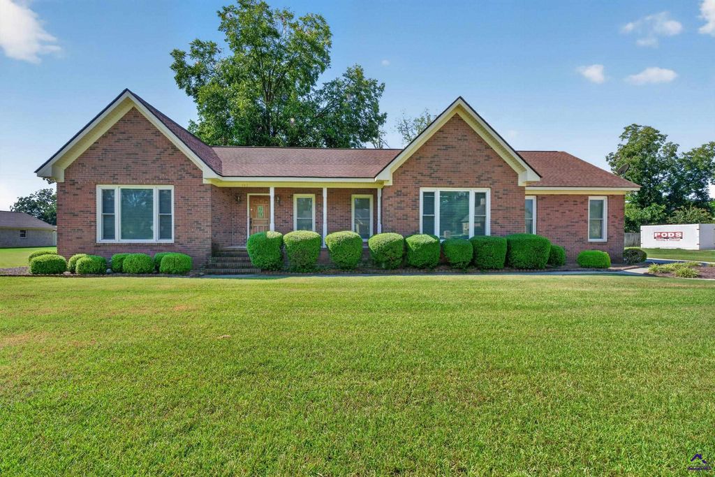 143 Hudson Way, Macon, GA 31216