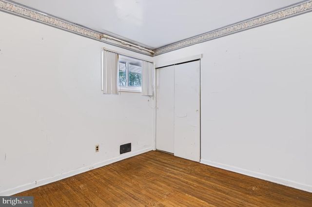 35 LANGDON RD, Burlington, NJ 08016