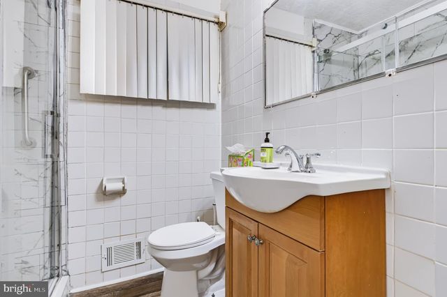 35 LANGDON RD, Burlington, NJ 08016