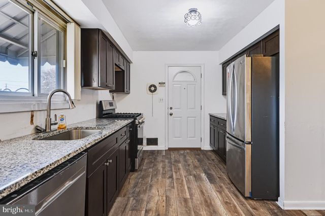 35 LANGDON RD, Burlington, NJ 08016