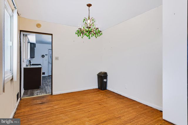 35 LANGDON RD, Burlington, NJ 08016