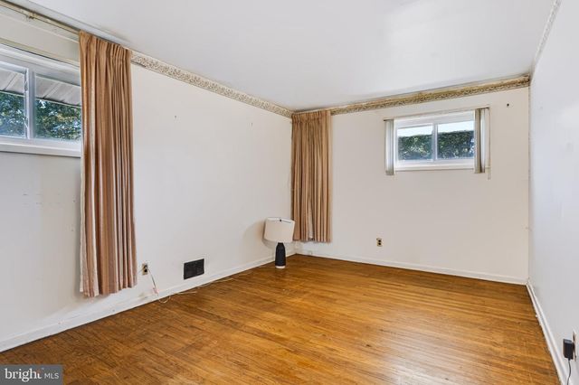 35 LANGDON RD, Burlington, NJ 08016