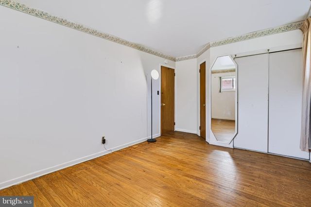 35 LANGDON RD, Burlington, NJ 08016