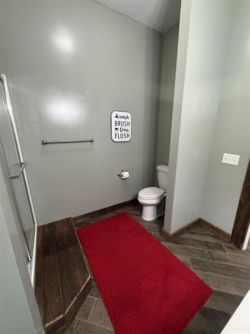 6635 E Chicago Road, Jonesville, MI 49250