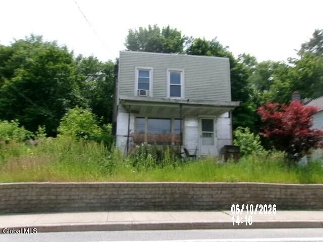 1876 New York 67, Valley Falls, NY 12185