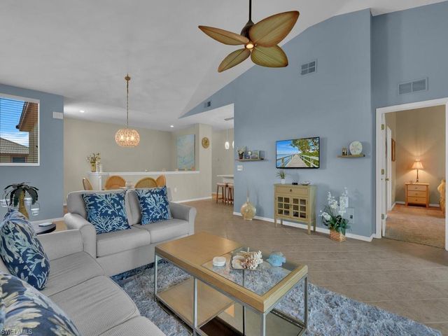 15495 Bellamar CIR 2222, Fort Myers, FL 33908