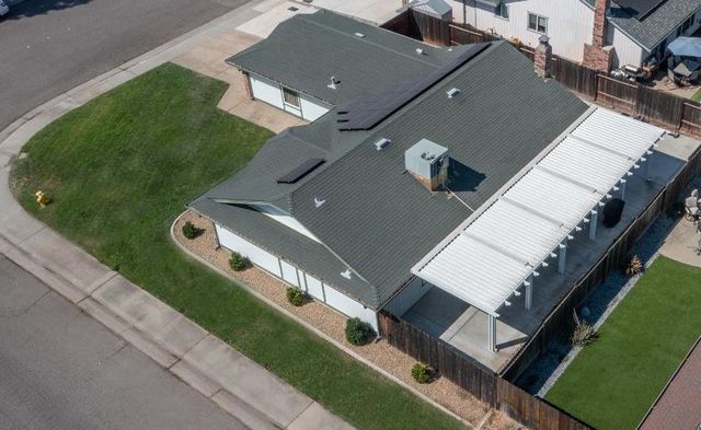 1800 Meadow Ln, Lincoln, CA 95648