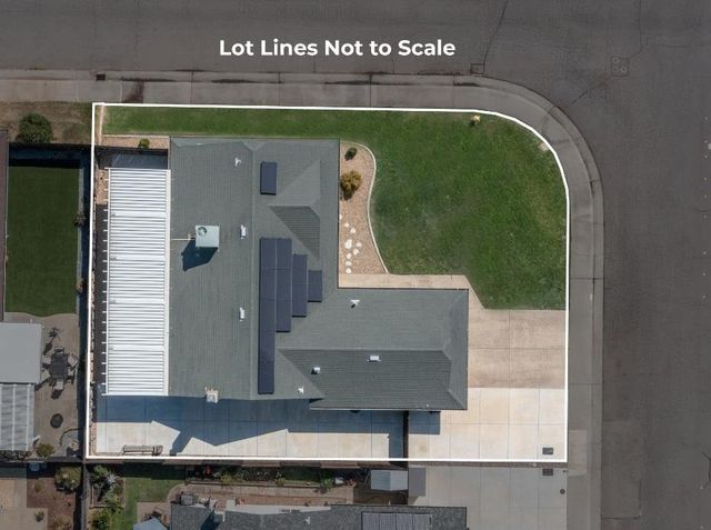 1800 Meadow Ln, Lincoln, CA 95648