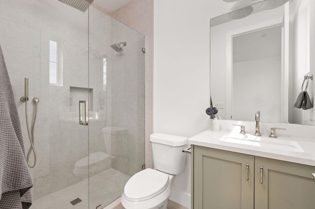 408 Linden A, Austin, TX 78702