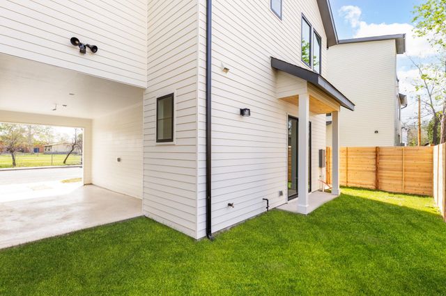 408 Linden A, Austin, TX 78702