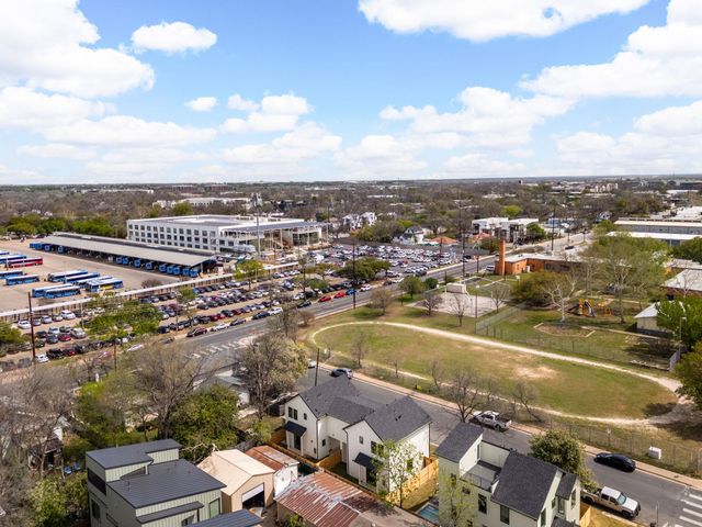 408 Linden A, Austin, TX 78702