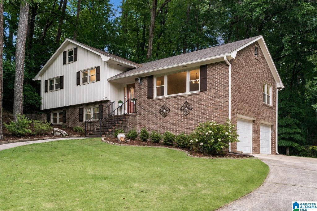 1505 BLIND BROOK LANE, Vestavia Hills, AL 35216